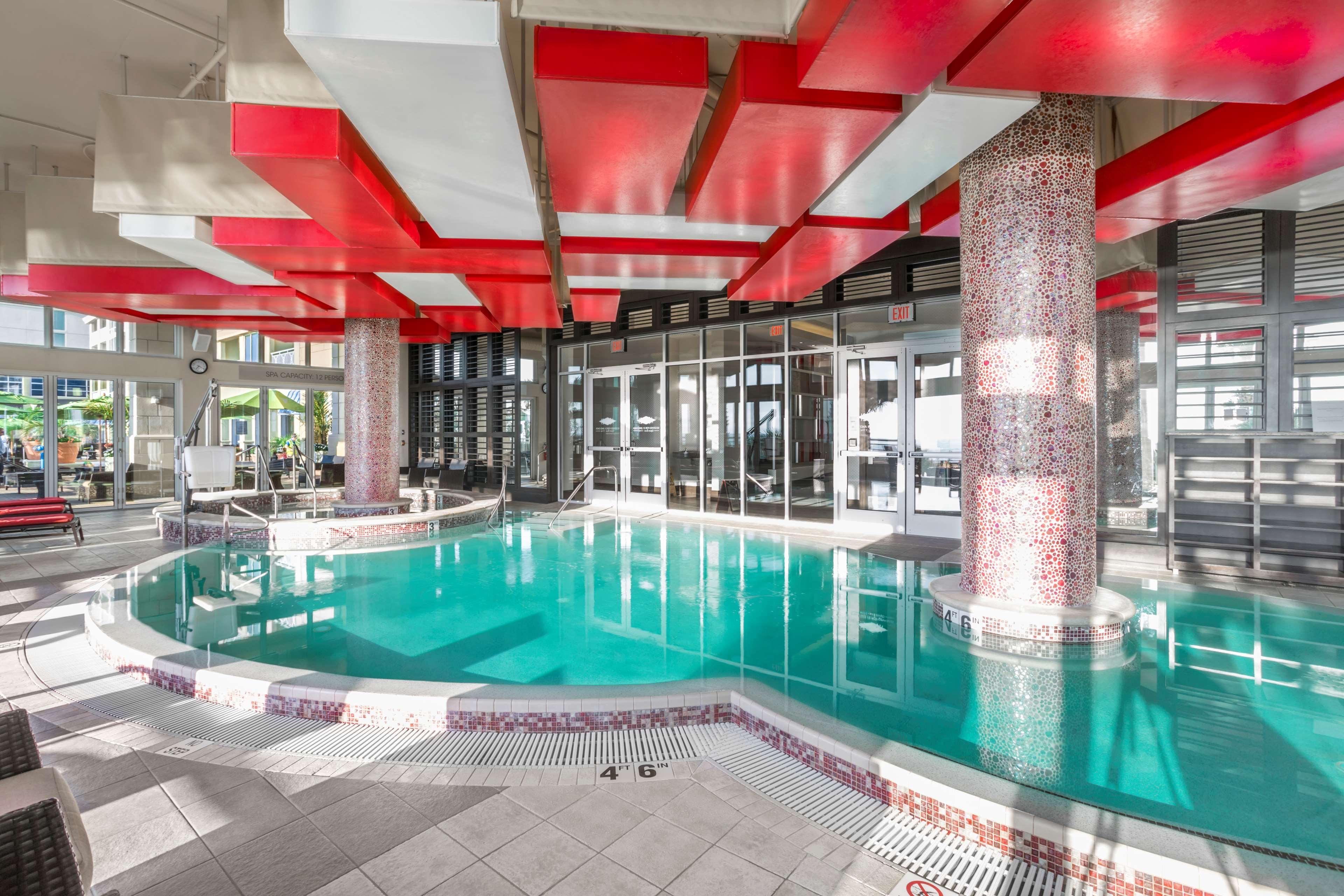 Hilton Vacation Club Oceanaire Вирджиния-Бич Экстерьер фото
