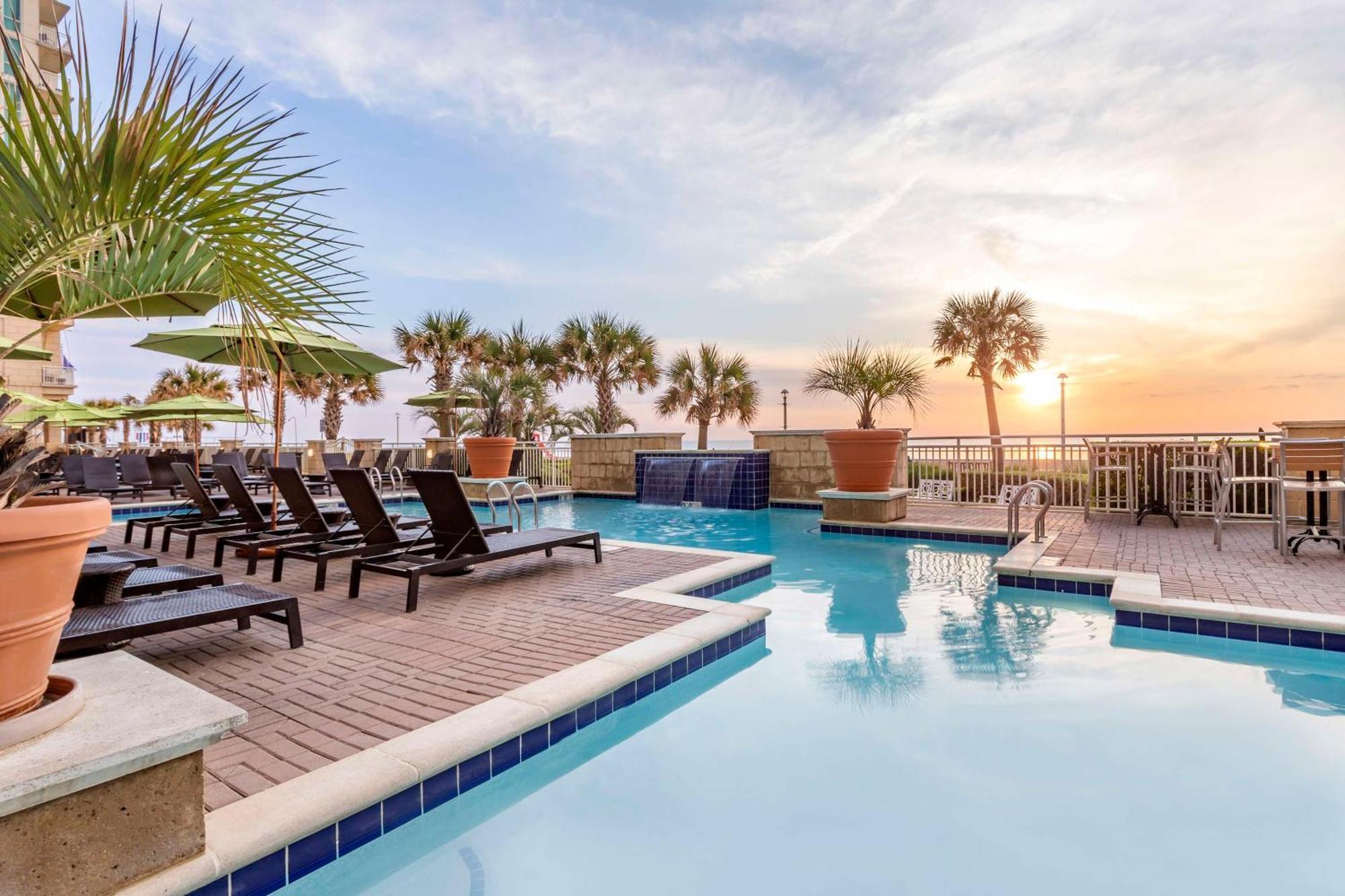 Hilton Vacation Club Oceanaire Вирджиния-Бич Экстерьер фото